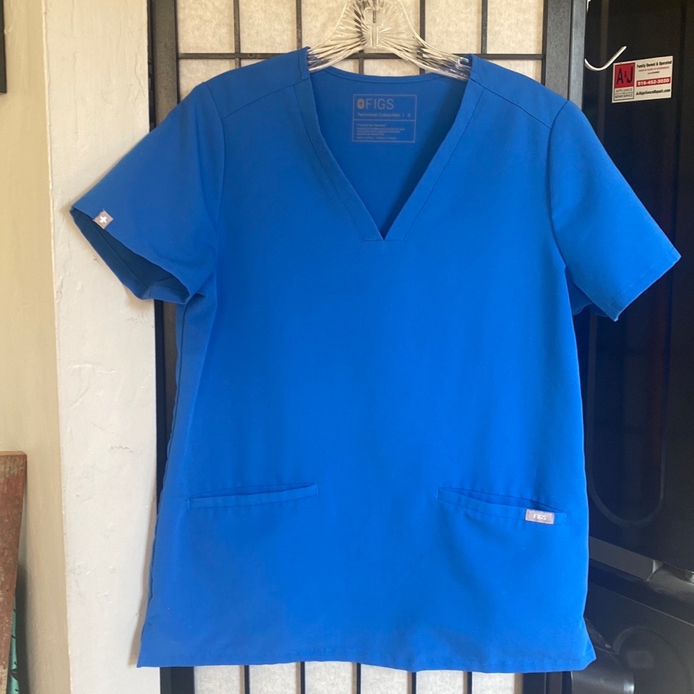 Figs Royal Blue Casma scrub Top S